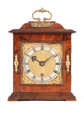 Lot 895 - A SMALL WILLIAM AND MARY STYLE BURR WALNUT AND ORMOLU MOUNTED MANTEL CLOCK