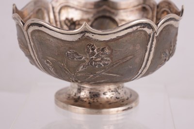 Lot 131 - A LATE 19TH CENTURY CHINESE SILVER BOWL