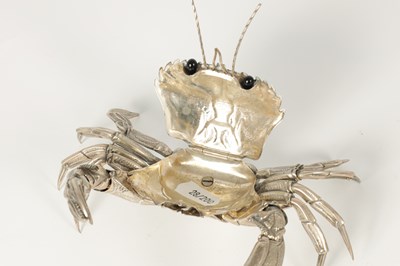 Lot 281 - A LIFE SIZE ARTICULATED SILVER MODEL OF A CRAB