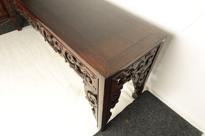 Lot 133 - A LARGE EARLY 19TH CENTURY CHINESE HARDWOOD ALTAR TABLE