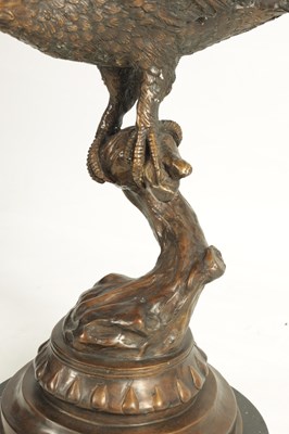 Lot 1429 - A LARGE 20TH CENTURY PATINATED BRONZE SCULPTURE