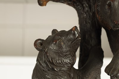 Lot 440 - AN IMPRESSIVE OVERSIZED 19TH CENTURY CARVED BEAR BLACK FOREST STICK STAND