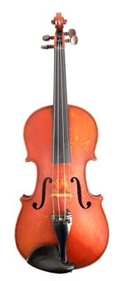 Lot 417 - AN ANTIQUE VIOLIN