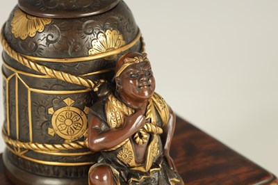 Lot 202 - A MEIJI PERIOD JAPANESE MIYAO BRONZE AND GILT ENGRAVED INKSTAND