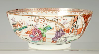 Lot 188 - AN 18TH CENTURY CHINESE POLYCHROME BOWL