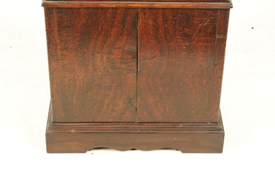 Lot 358 - WILLIAM NEWBY, KENDAL A LATE 18TH CENTURY OAK 30HR LONGCASE CLOCK