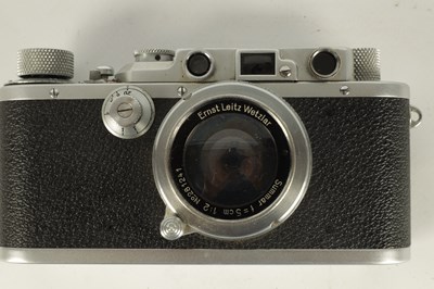 Lot 518 - A 1930'S LEICA 3A CAMERA, SERIAL NUMBER 230413