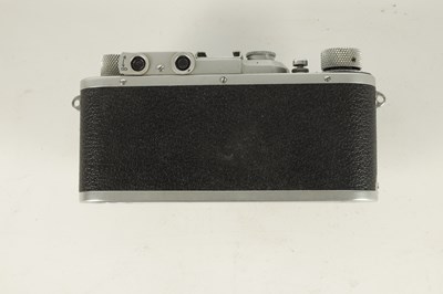 Lot 518 - A 1930'S LEICA 3A CAMERA, SERIAL NUMBER 230413