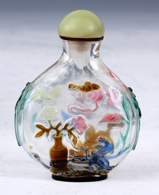 Lot 114 - A 19TH CENTURY COLOURED GLASS SNUFF BOTTLE...