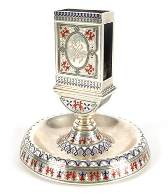 Lot 275 - AN LATE 19TH CENTURY RUSSIAN SILVER AND COLOURED ENAMEL INLAID MATCHBOX HOLDER