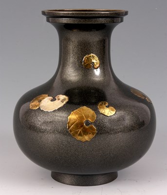 Lot 130 - A BULBOUS CHINESE BRASS VASE with grey enamel...