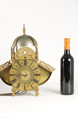 Lot 614 - SAMUEL TOWNSON, LONDON. A LATE 17TH CENTURY WINGED BRASS LANTERN CLOCK