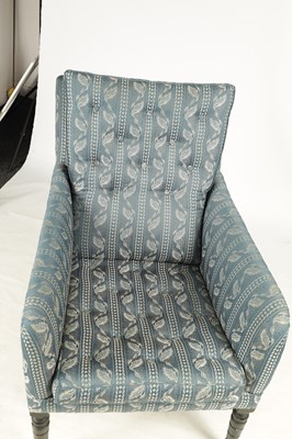 Lot 1002 - A 19TH CENTURY EBONISED UPHOLSTERED CHIR IN THE MANNER OF HOWARD AND SONS