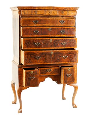 Lot 804 - AN EARLY 18TH CENTURY FIGURED WALNUT AND ASH CROSSBANDED CHEST ON STAND