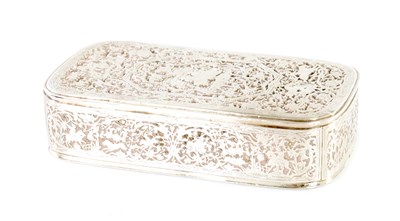 Lot 206 - AN 18TH CENTURY RUSSIAN SILVER BOX