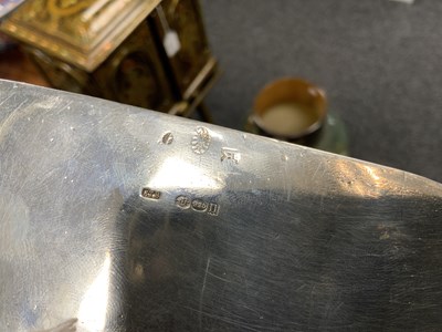 Lot 206 - AN 18TH CENTURY RUSSIAN SILVER BOX
