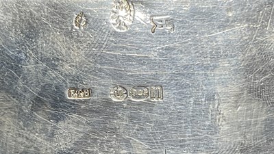 Lot 206 - AN 18TH CENTURY RUSSIAN SILVER BOX