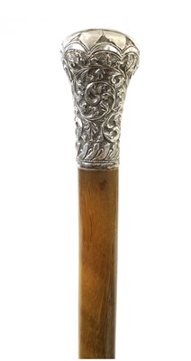 Lot 307 - A LARGE LATE 19TH CENTURY SILVER MOUNTED RHINOCEROS HORN WALKING STICK