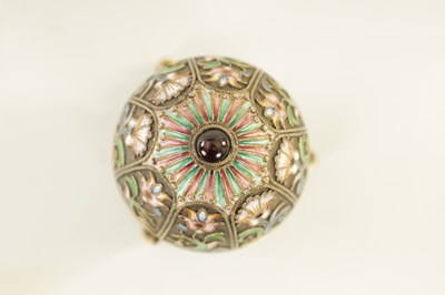 Lot 187 - A FINE EARLY 20TH CENTURY RUSSIAN RAISED ENAMEL WORK ON SILVER EGG WITH GILT INTERIOR