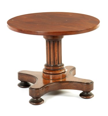 Lot 662 - A 19TH CENTURY MAHOGANY ADJUSTABLE OCCASIONAL TABLE IN THE MANNER OF GILLOWS