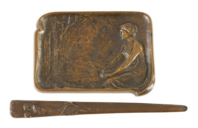 Lot 370 - PETER TERESZCZUK, (1875-1963) AN ART NOVEAU BRONZE DESK TIDY AND LETTER OPENER