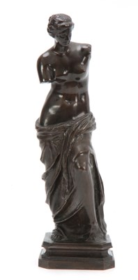 Lot 353 - A LATE 19th CENTURY GRAND TOUR PATINATED BRONZE SCULPTURE