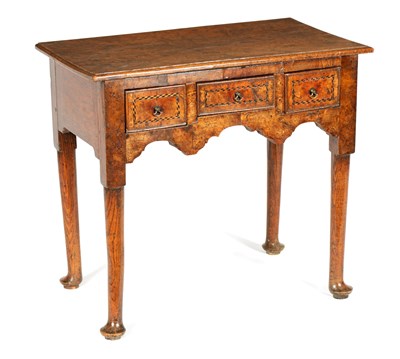 Lot 751 - AN EARLY 18TH CENTURY BURR ELM LOWBOY/SIDE TABLE