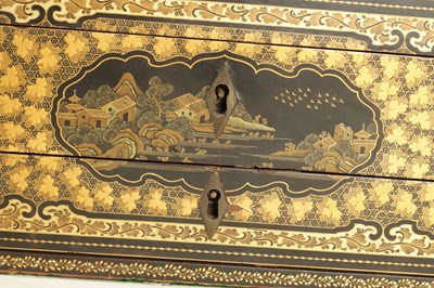 Lot 95 - A LATE 18TH/EARLY 19TH CENTURY CHINESE CHINOISERIE DECORATED LACQUERWORK SEWING BOX