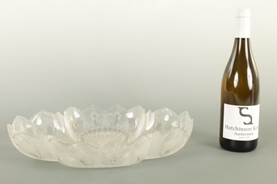 Lot 411 - A FINE LATE 19TH CENTURY ELKINGTON AND CO. CAST SILVER PLATED TABLE CENTRE PEICE AND BOWL IN THE EGYPTIANESQUE STYLE