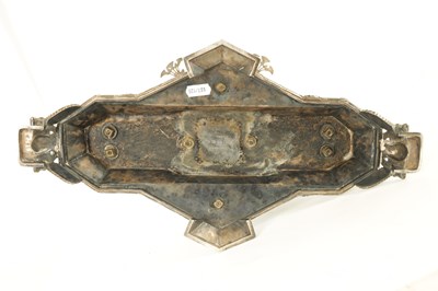 Lot 411 - A FINE LATE 19TH CENTURY ELKINGTON AND CO. CAST SILVER PLATED TABLE CENTRE PEICE AND BOWL IN THE EGYPTIANESQUE STYLE