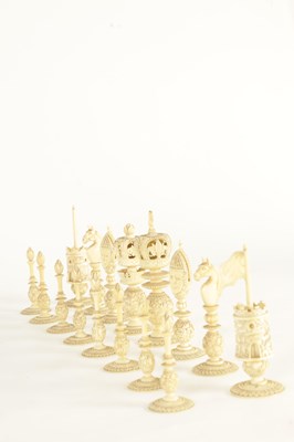 Lot 119 - A FINE 19TH CENTURY CHINESE IVORY AND RED STAINED IVORY CHESS SET