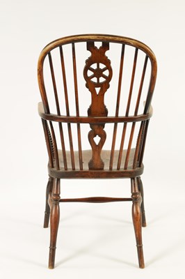 Lot 725 - AN EARLY 19TH CENTURY ELM AND ASH THAMES VALLEY WINDSOR CHAIR