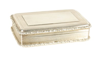Lot 207 - A LARGE EARLY VICTORIAN SILVER SNUFF BOX