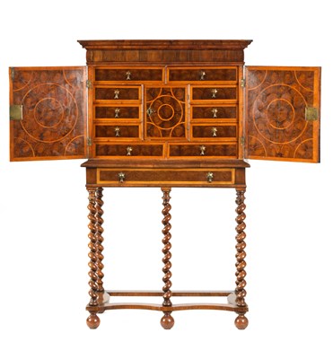 Lot 793 - A WILLIAM AND MARY LABURNUM OYSTER VENEERED CABINET ON STAND OF SMALL SIZE