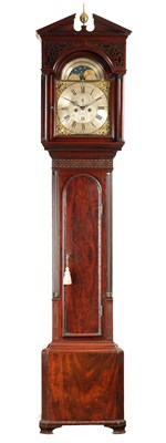 Lot 624 - THOMAS FAYRER, LANCASTER A FINE GEORGE III CHIPPENDALE STYLE GILLOWS FIGURED MAHOGANY LONGCASE CLOCK