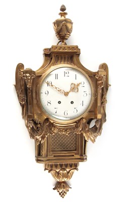 Lot 910 - A LATE 19TH CENTURY FRENCH GILT BRASS CARTEL CLOCK