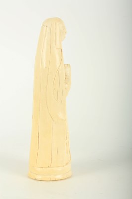 Lot 43 - A 19TH/EARLY 20TH CENTURY CARVED IVORY TUSK FIGURE
