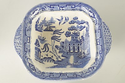 Lot 13 - A PAIR OF 19TH CENTURY BLUE AND WHITE WILLOW PATTERN SPODE TYPE TUREENS AND COVERS