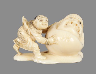 Lot 237 - A JAPANESE EDO PERIOD NETSUKE