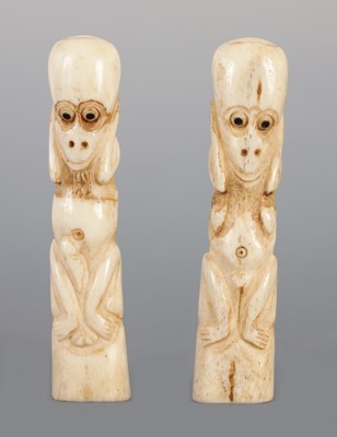 Lot 148 - A PAIR OF AFRICAN CARVED BONE FERTILITY FIGURES