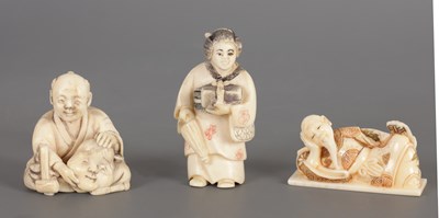 Lot 270 - A COLLECTION OF THREE MEIJI PERIOD JAPANESE IVORY NETSUKE