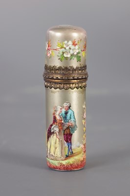 Lot 618 - A 19TH CENTURY PORCELAIN AND SILVER MOUNTED SCENT BOTTLE