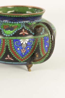 Lot 224 - AN EARLY 20TH CENTURY JAPANESE CLOISONNE TEAPOT