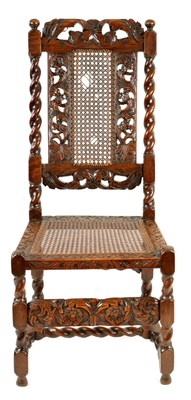 Lot 949 - A WILLIAM AND MARY WALNUT SINGLE SIDE CHAIR