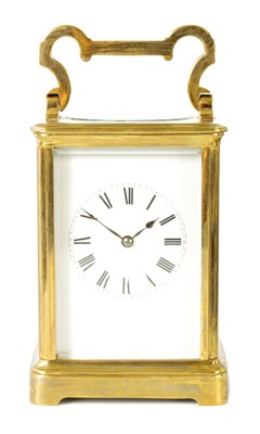 Lot 1169 - A LATE 19TH CENTURY BRASS CASED FRENCH STRIKING CARRIAGE CLOCK