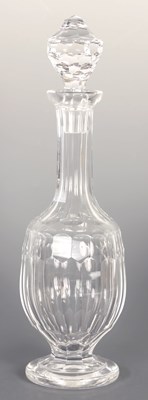Lot 41 - A 20TH CENTURY CUT GLASS DECANTER