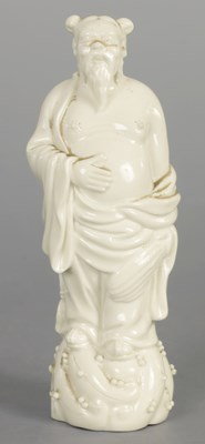 Lot 278 - AN EARLY 20TH CENTURY CHINESE BLANC DE CHINE FIGURE