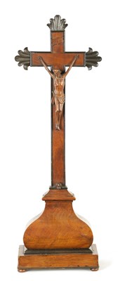 Lot 925 - A 19TH CENTURY CARVED WALNUT CORPUS CRISTI