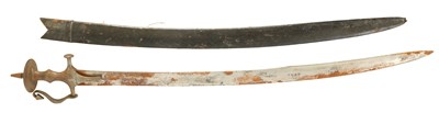 Lot 455 - A 19TH CENTURY EASTERN SWORD