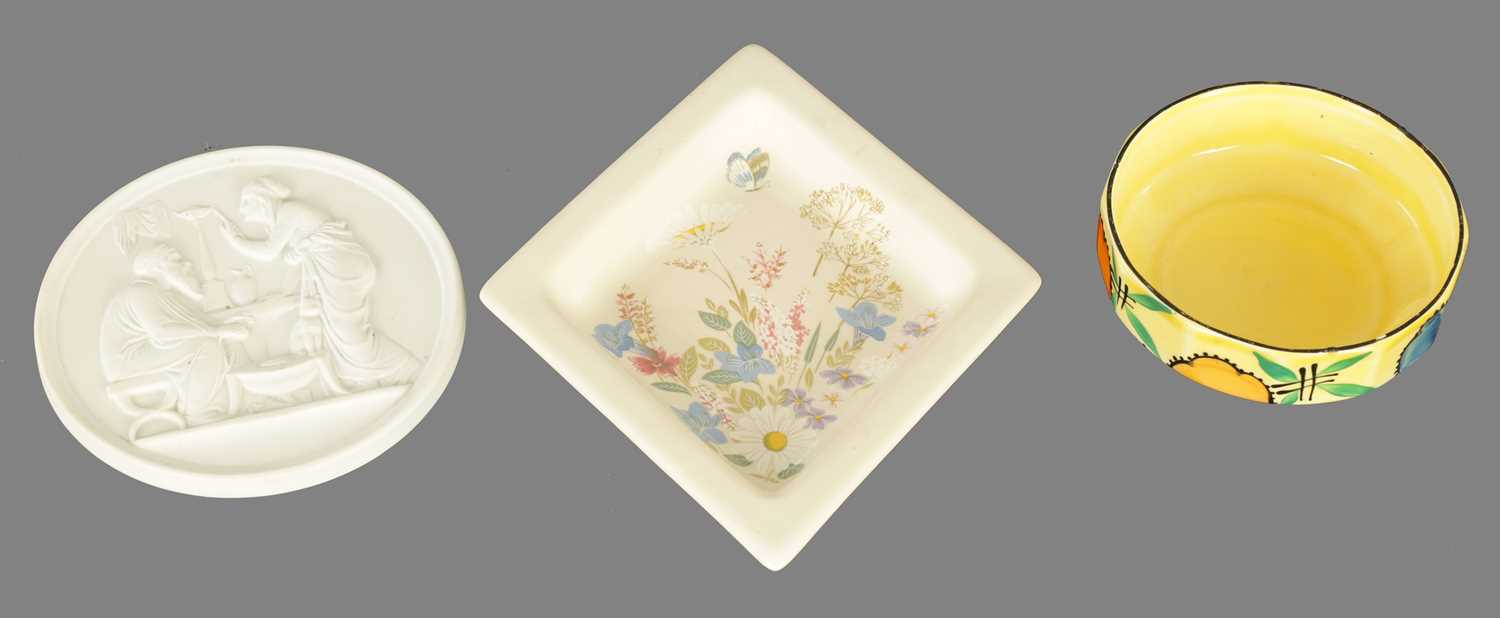 Lot 178 - A COLLECTION OF THREE CERAMIC ITEMS